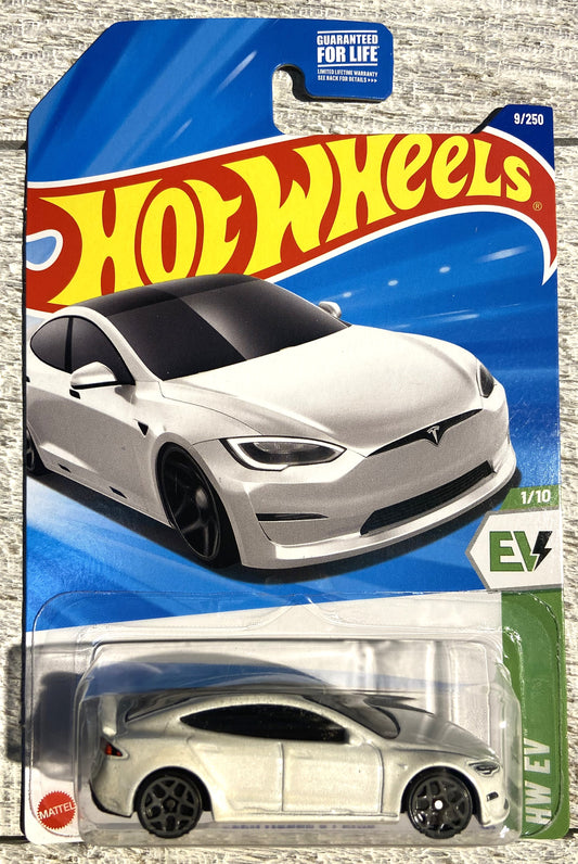 2025 Hot Wheels #9 Tesla Model S Plaid WHITE