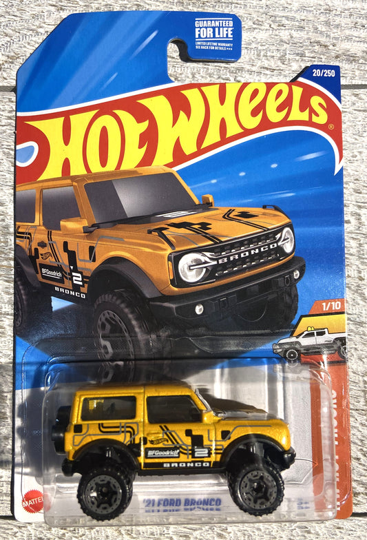 2025 Hot Wheels #20 21 Ford Bronco ORANGE