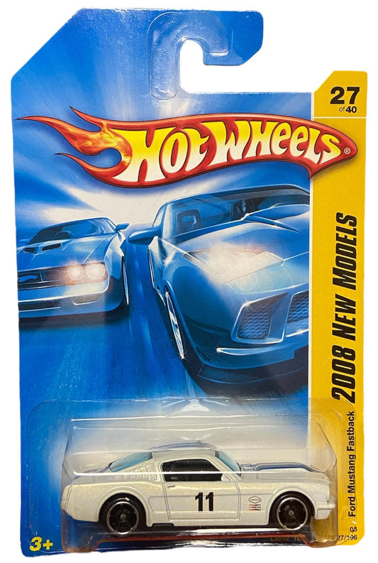 2008 Hot Wheels #27 Ford Mustang Fastback WHITE