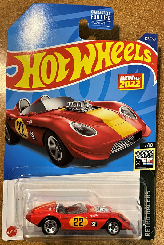 2022 Hot Wheels #123 Glory Chaser RED