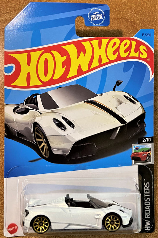 2023 Hot Wheels #13 17 Pagani Huayra Roadster WHITE