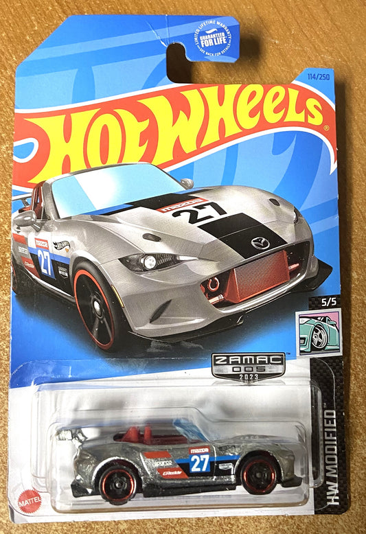 2023 Hot Wheels #114 15 Mazda MX-5 Miata ZAMAC