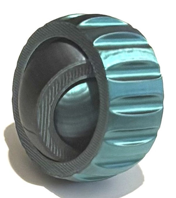 Gyro Spinner - 2" - Black / Green