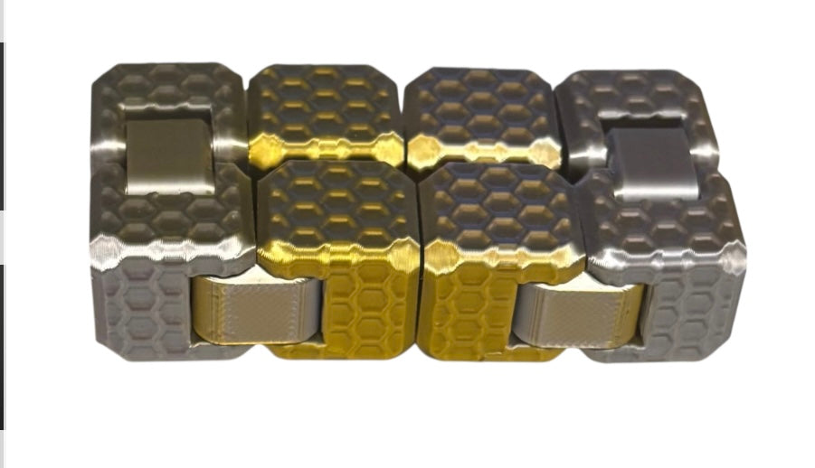 Fidget Cube - Gold / Silver