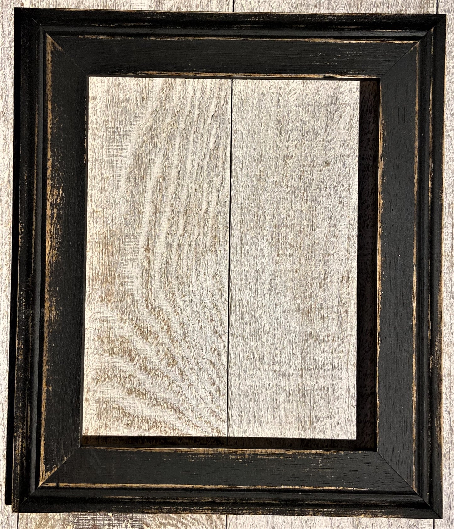 Picture Frame 1-3/4" Caviar Distressed F010-415