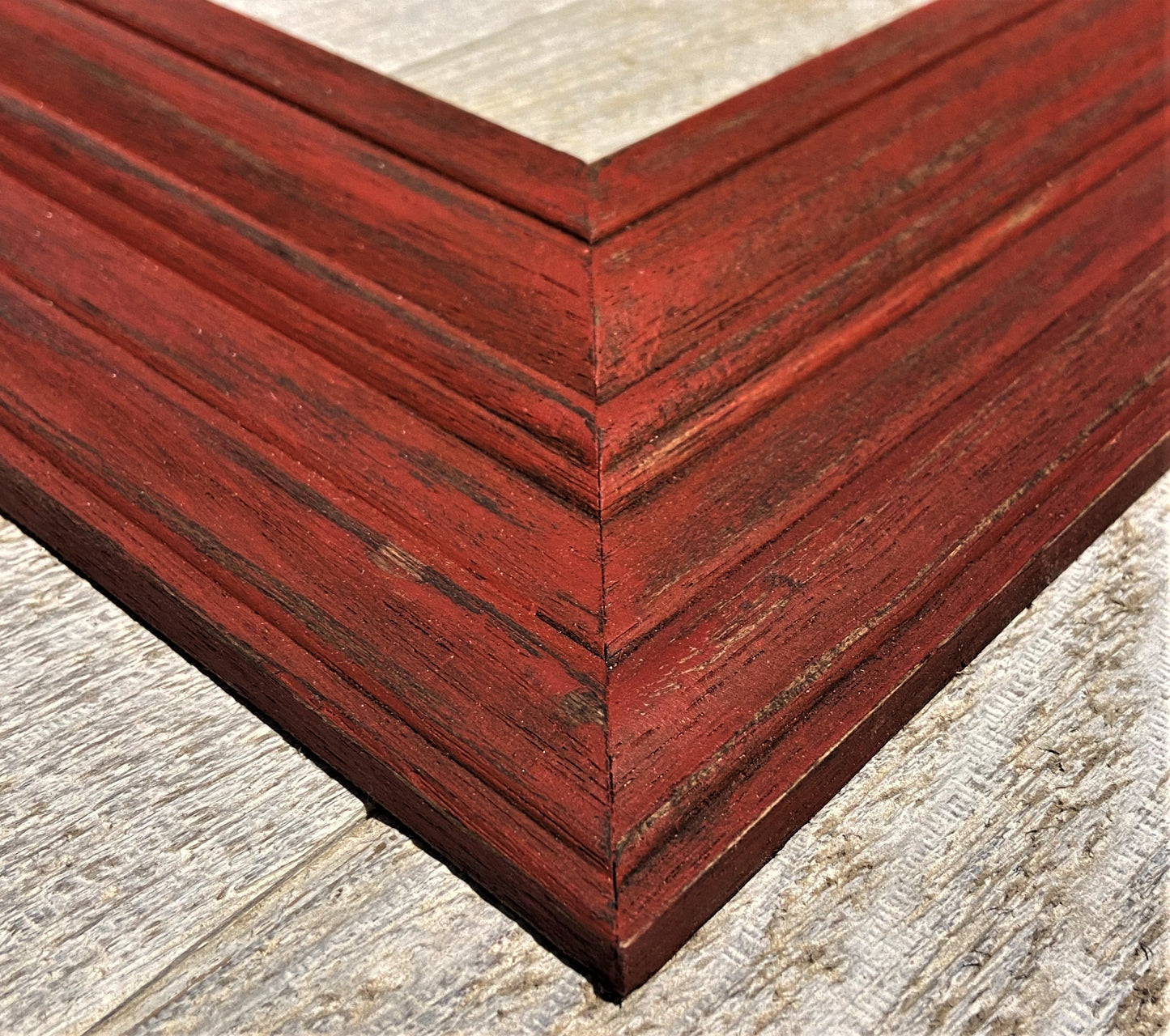 Picture Frame 3-1/2" Barn Red Distressed - A444-430