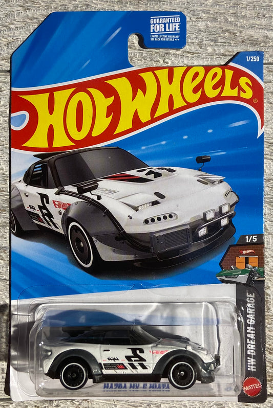 2026 Hot Wheels #1 Mazda MX-5 Miata WHITE