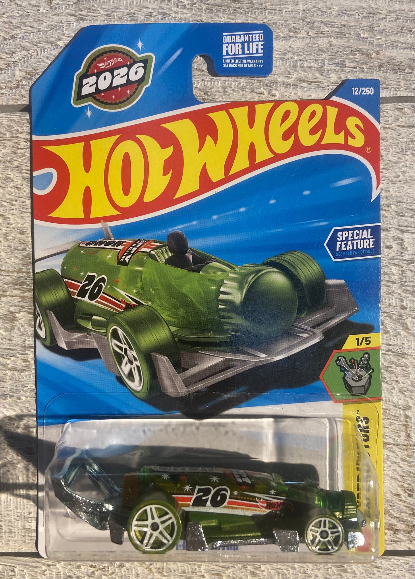 2026 Hot Wheels #12 Carbonator GREEN