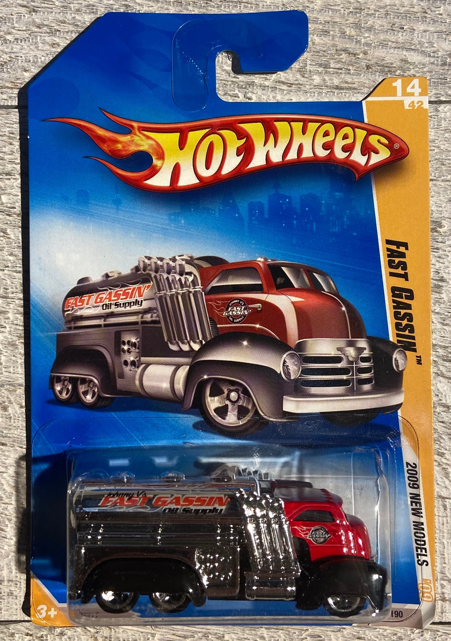 2009 Hot Wheels #14 Fast Gassin RED