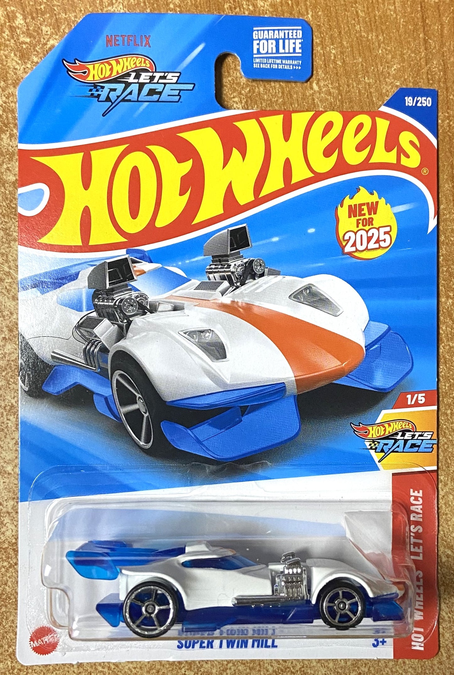 2025 Hot Wheels #19 Super Twin Mill WHITE