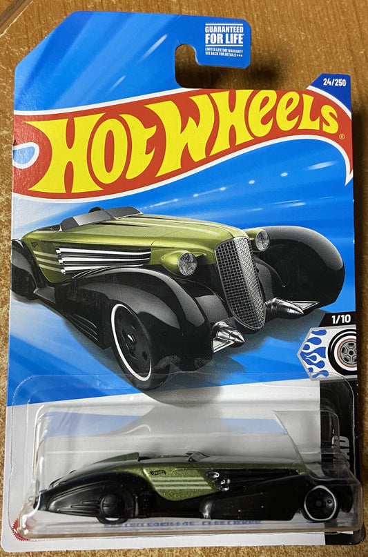 2025 Hot Wheels #24 Custom Cadillac Fleetwood GREEN