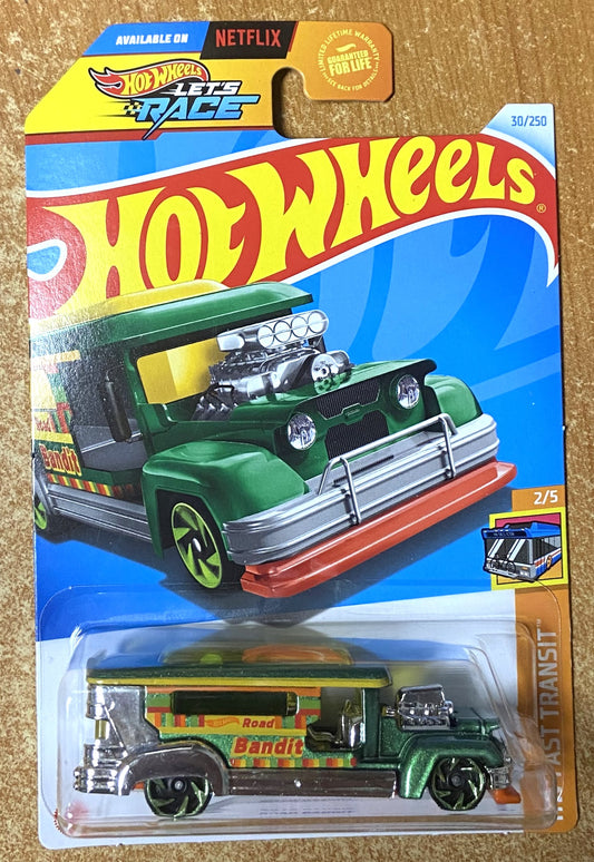 2024 Hot Wheels #30 Road Bandit GREEN