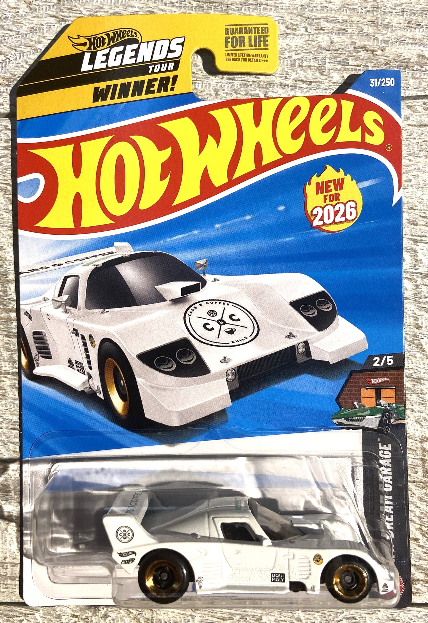 2026 Hot Wheels #31 La Liebre WHITE