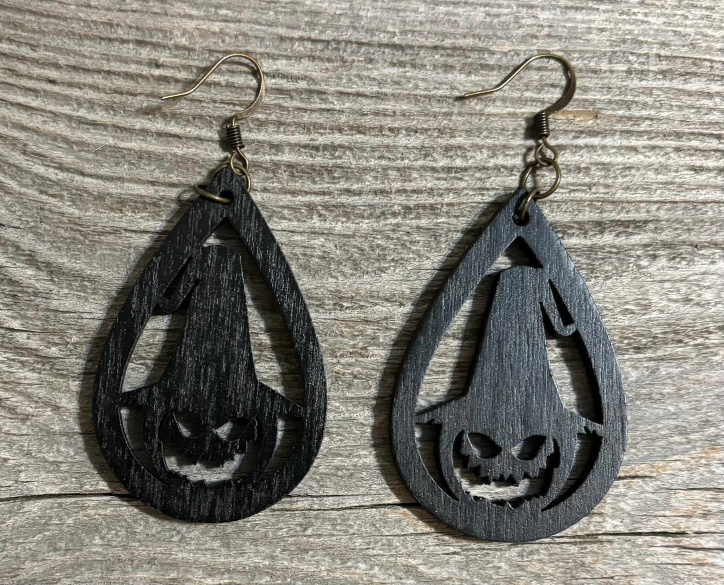 Scarecrow Wood Earrings, Black