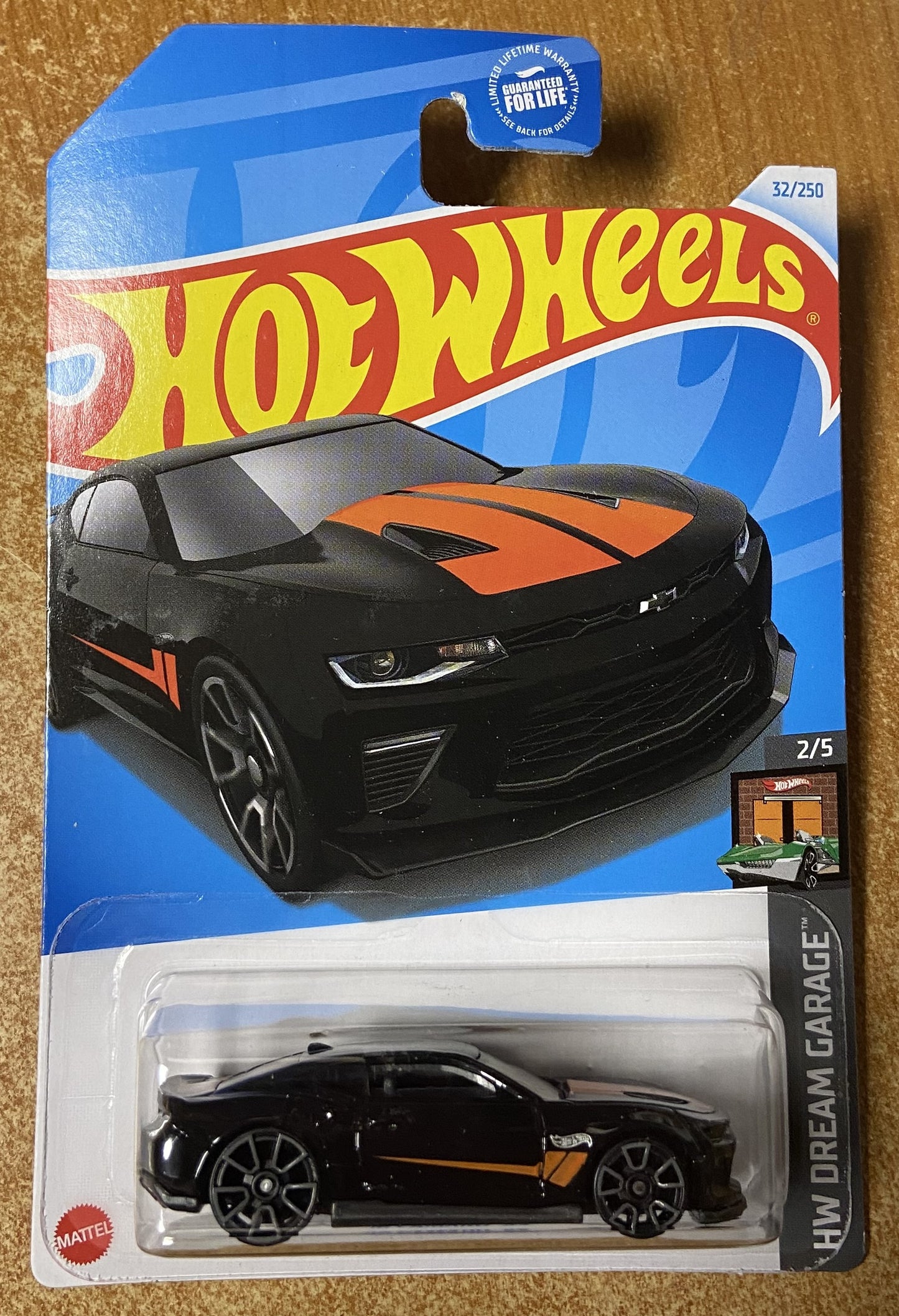 2024 Hot Wheels #32 18 Camaro SS BLACK