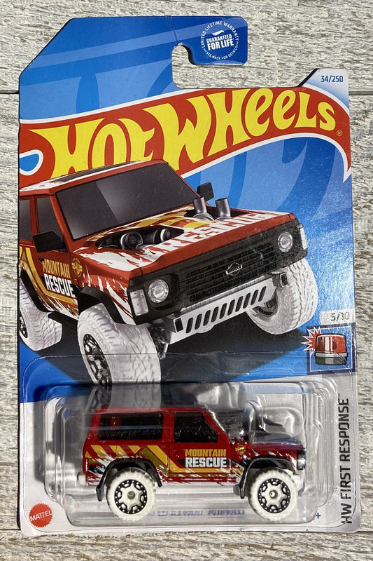 2024 Hot Wheels #34 Nissan Patrol Custom RED