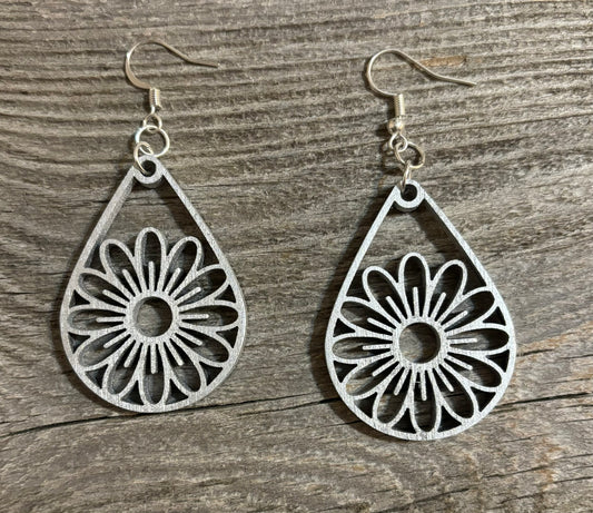 Teardrop Daisy Wood Earrings, Silver Metallic