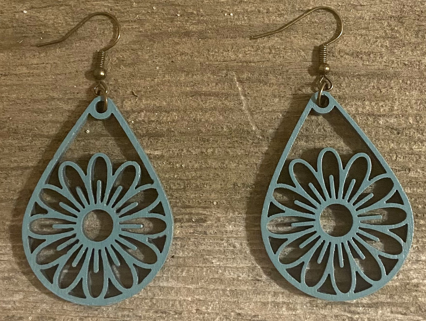 Teardrop Daisy Wood Earrings, Vintage Teal