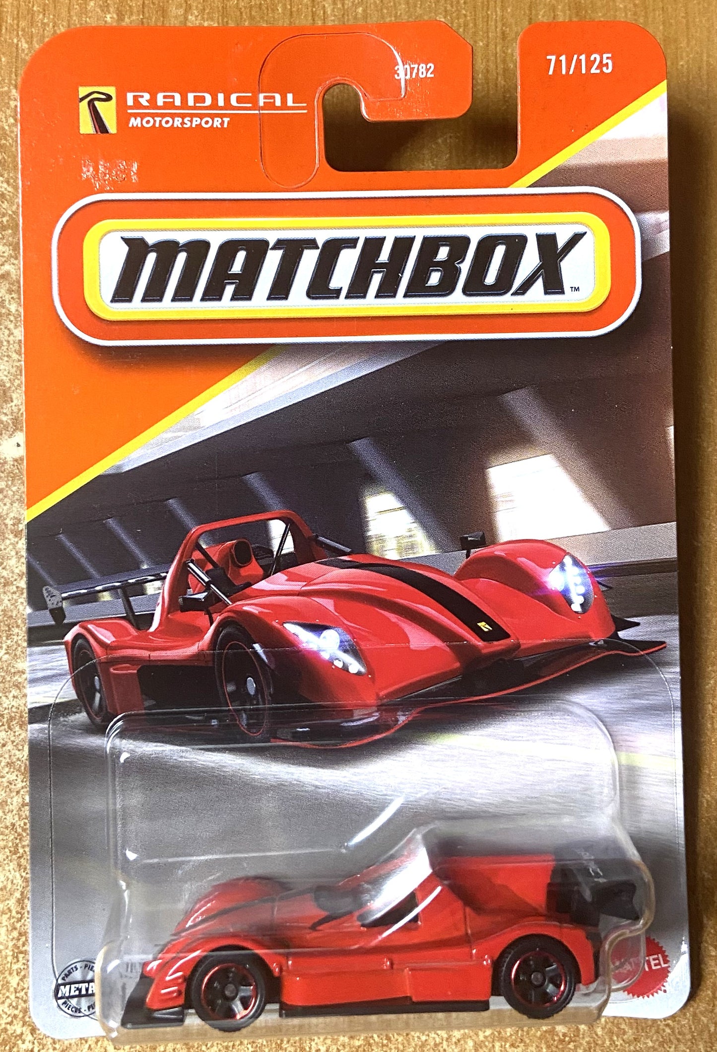 2025 Matchbox #71 Radical SR3 XXR