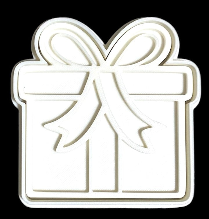 3D printed Cookie Cutter - 3.7" Gift Box
