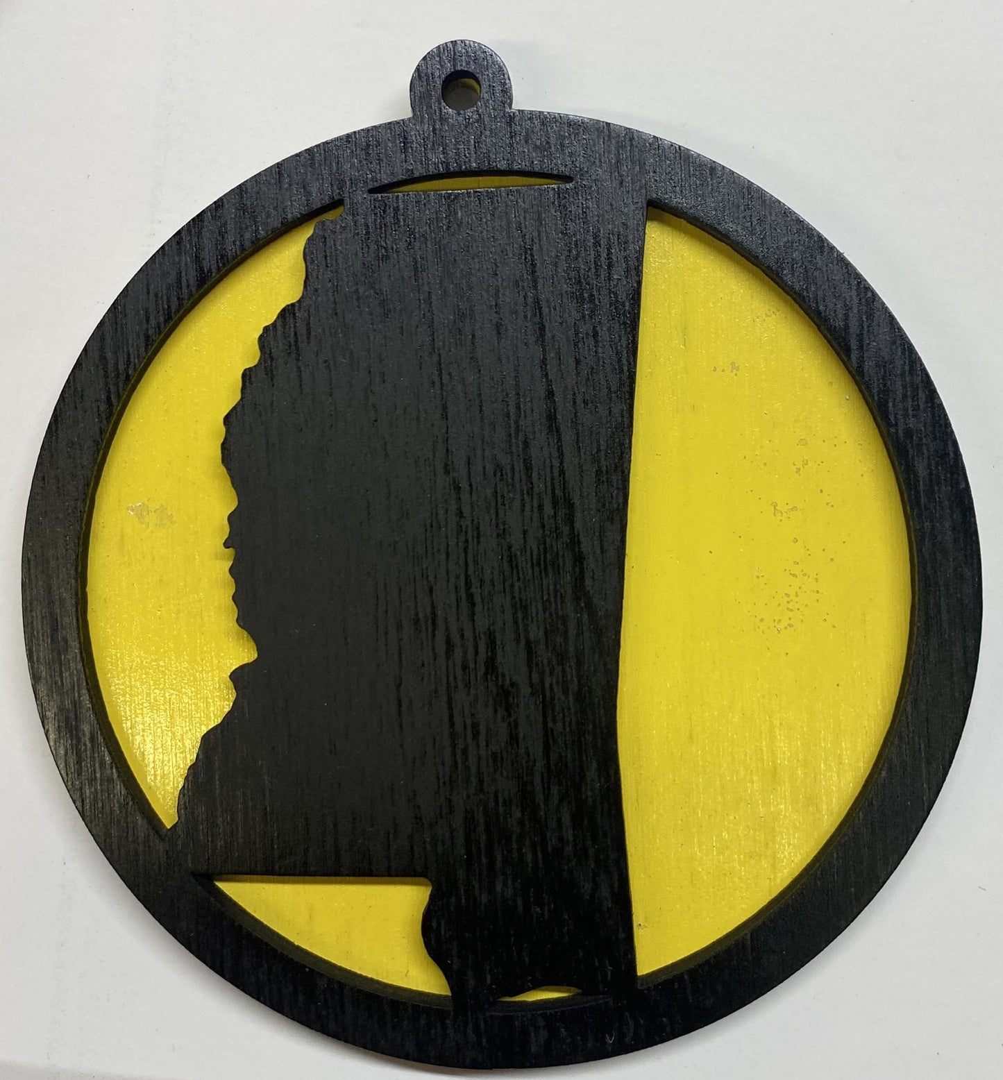 Mississippi Map Wood Ornament - Black over Yellow