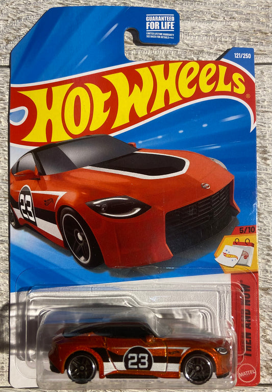 2026 Hot Wheels #121 2023 Nissan Z COPPER