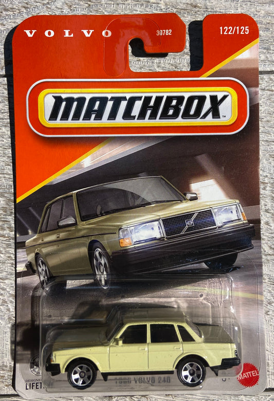 2025 Matchbox #122 1986 Volvo 240