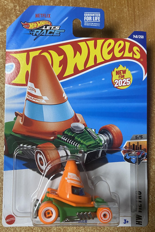 2025 Hot Wheels #148 Cone Shaker Green