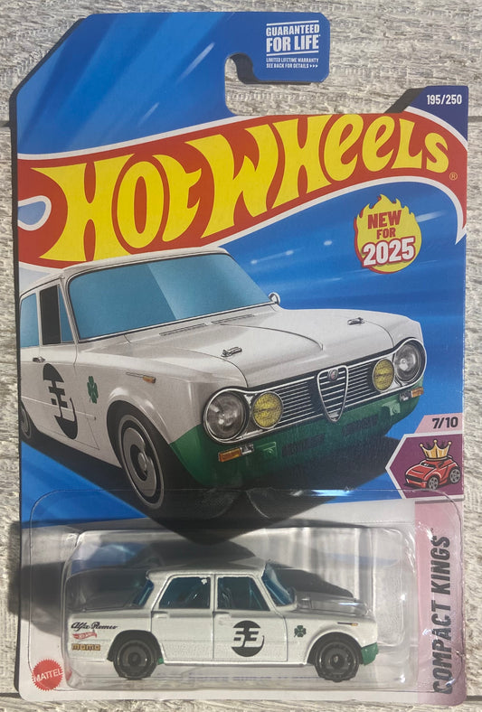 2025 Hot Wheels #195 Alfa Romeo Giulia T1 Super WHITE