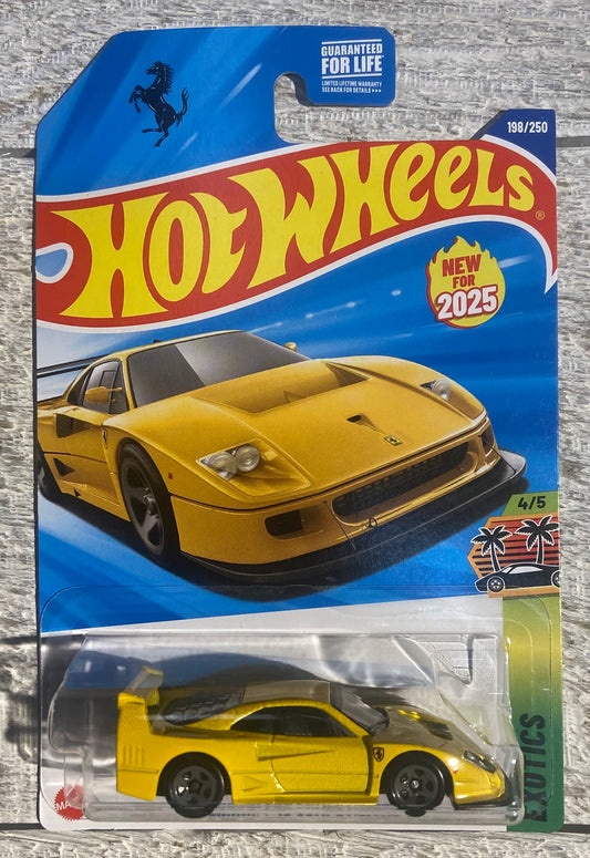 2025 Hot Wheels #198 Farrari F40 Compitizone YELLOW
