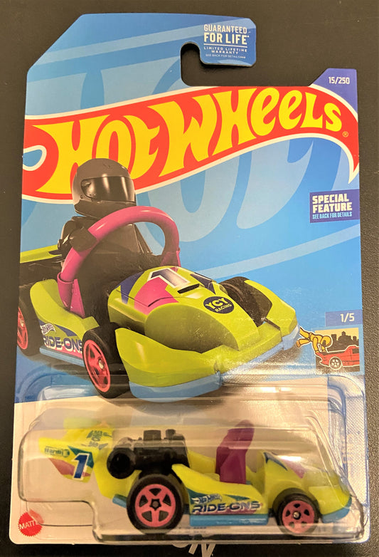 2022 Hot Wheels #15 Let's Go GREEN
