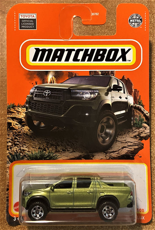 2022 Matchbox #40 2018 Toyota Hilux
