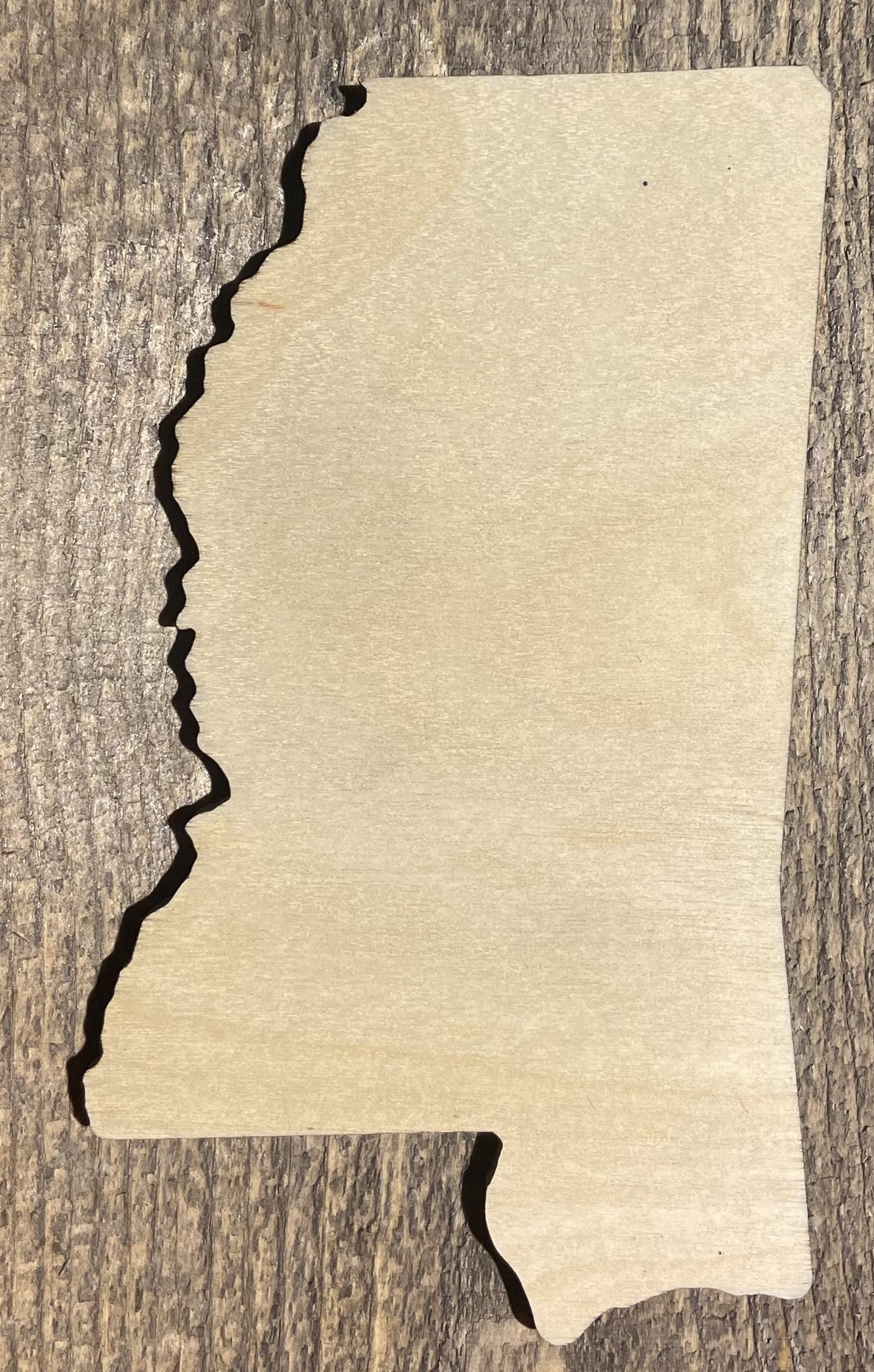 Ready to Paint Shape - 1/8" Birch - Mississippi - S216
