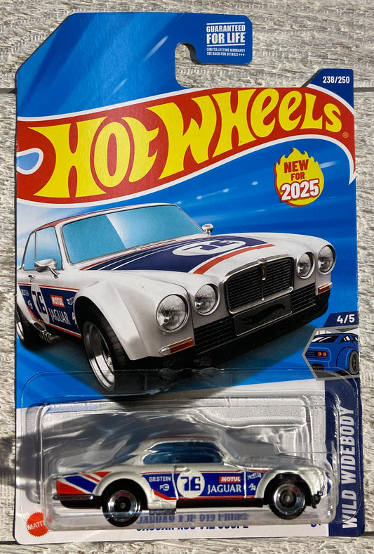 2025 Hot Wheels #238 Jaguar XJC V12 Coupe WHITE