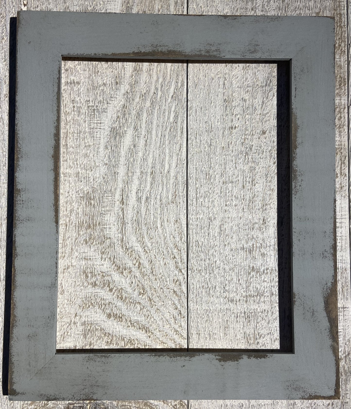 Picture Frame 1-1/2" Savannah Mist Distressed F001-410