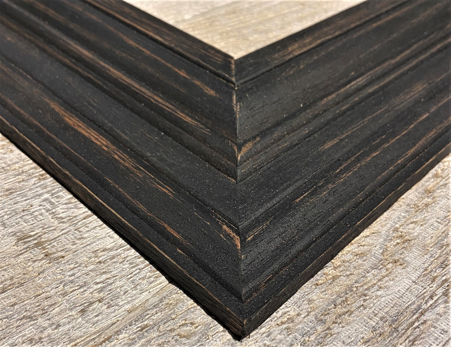 Picture Frame 3-1/2" Caviar Distressed - A444-415