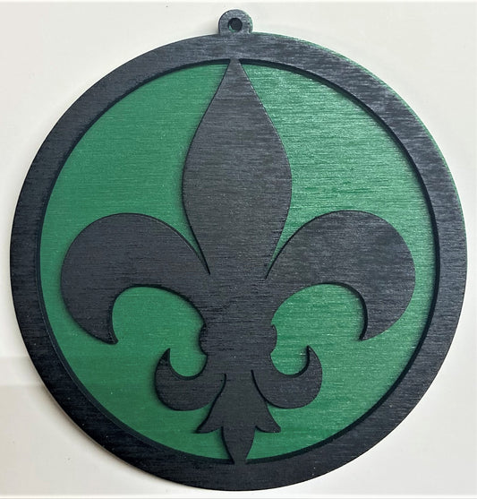 Fluer de Lis Wood Ornament - Black over Green