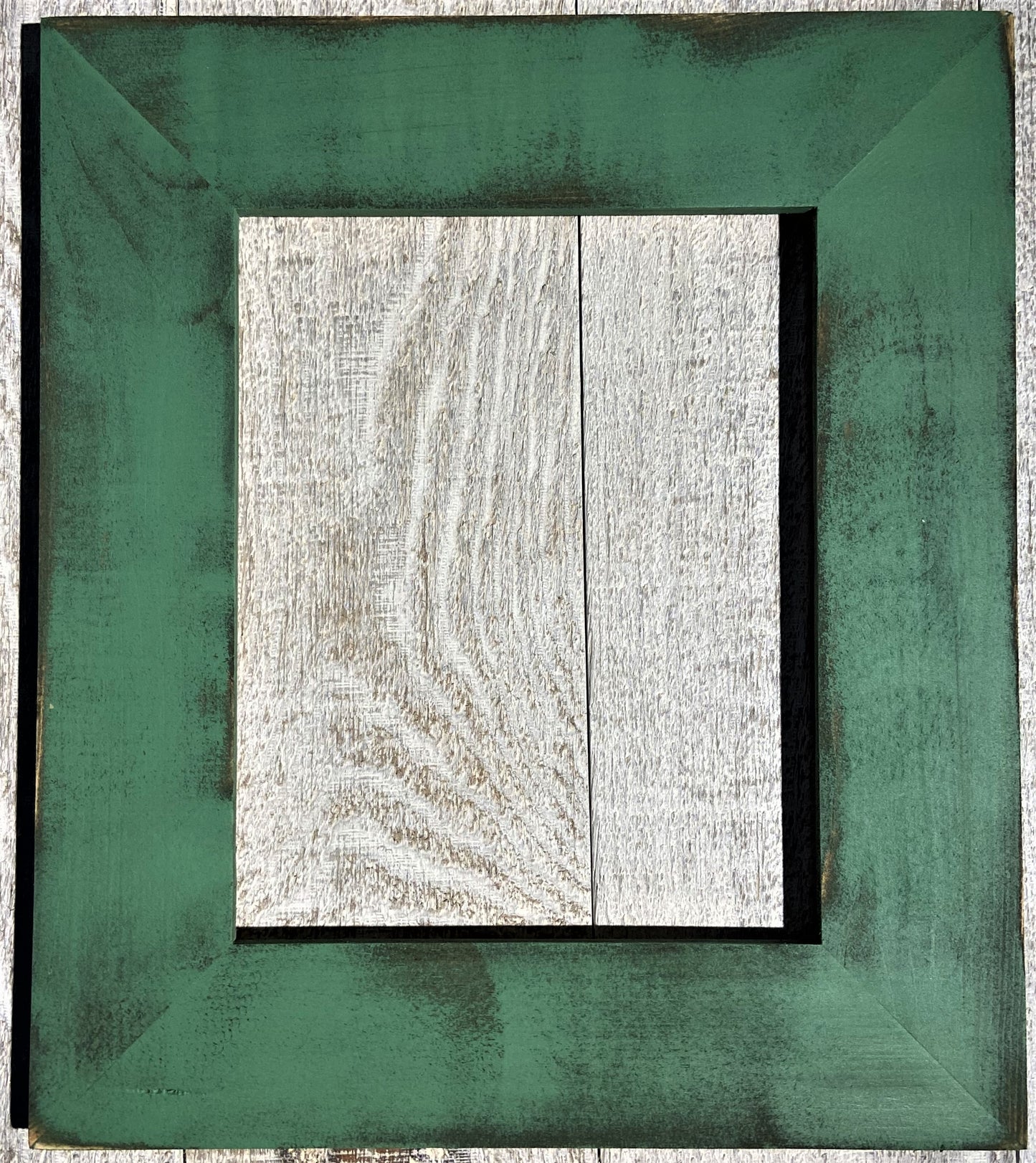 Picture Frame 2-1/2" Kudzu Distressed F002-460