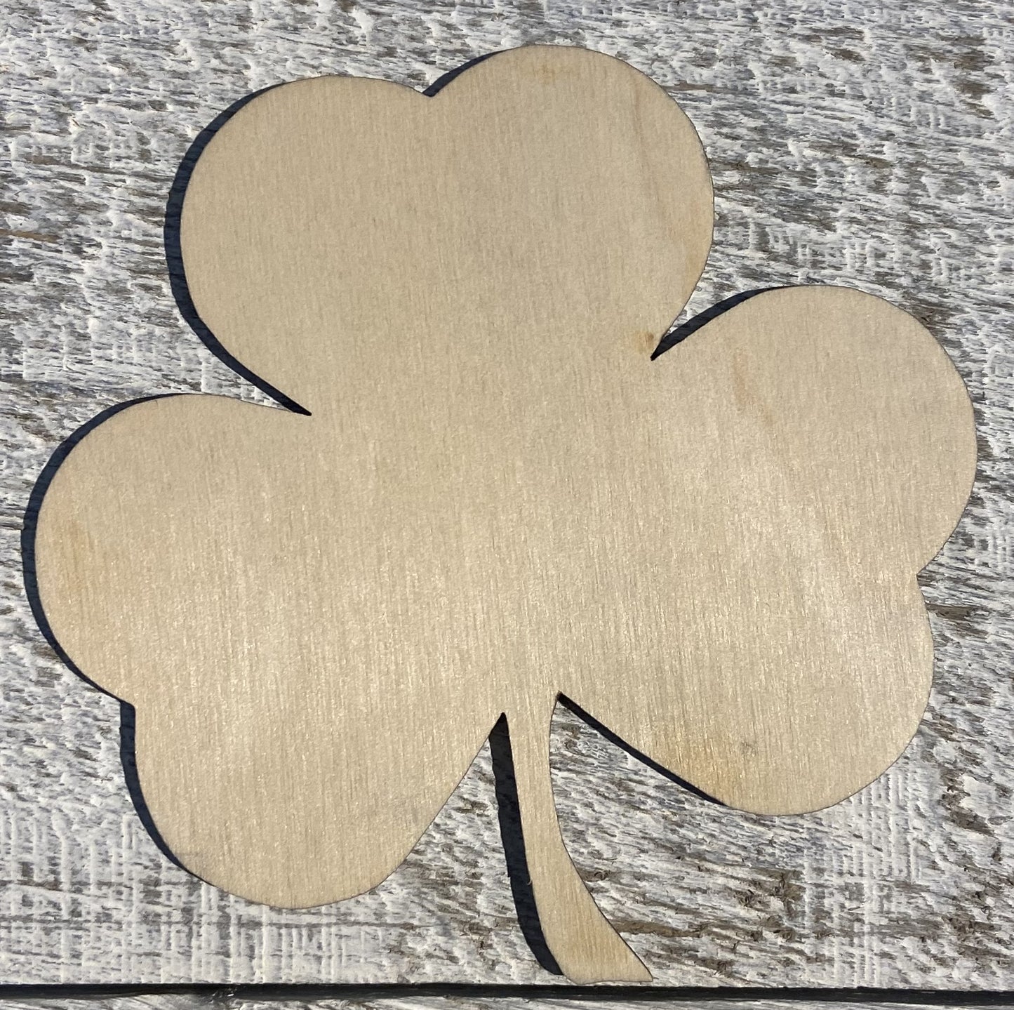 Ready to Paint Shape - 1/8" Birch - Clover  - S480