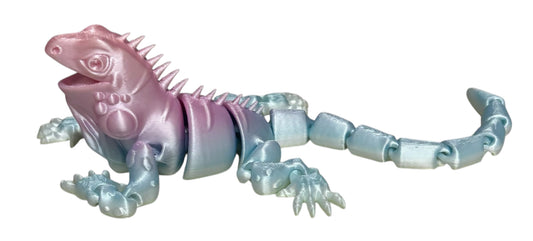 3D Printed - 12" Iguana - Iridescent Prism