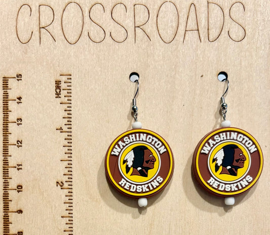 Sports Team Focal Bead Earrings - Redskins - BE126