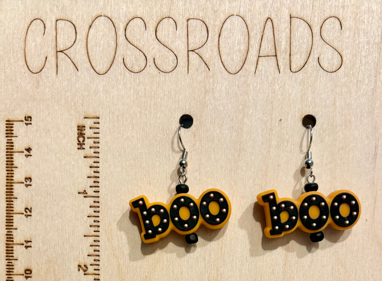 Focal Bead Earrings - Boo - BE169