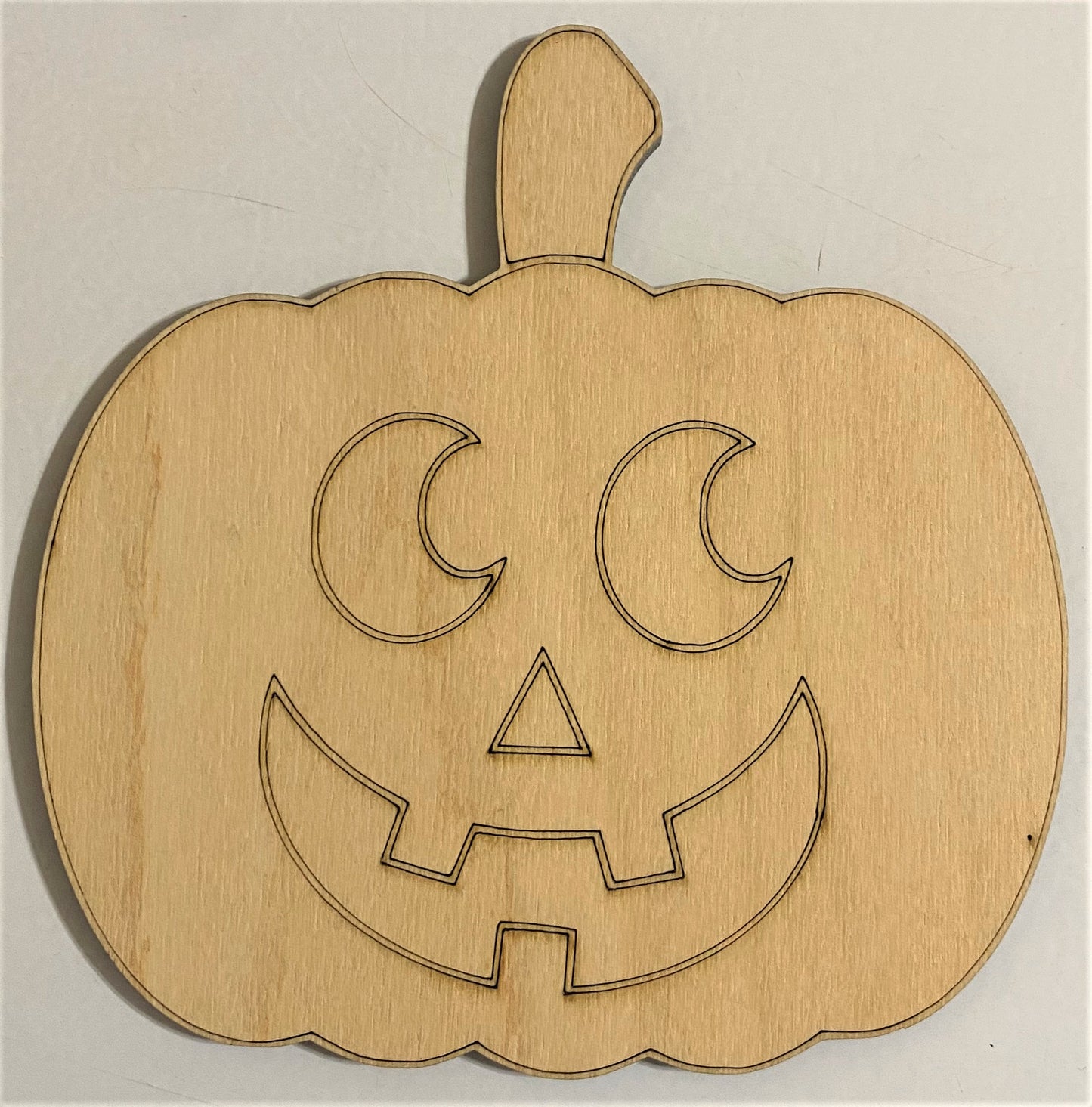 Ready to Paint Shape - 1/8" Birch - Jack O Lantern - S071