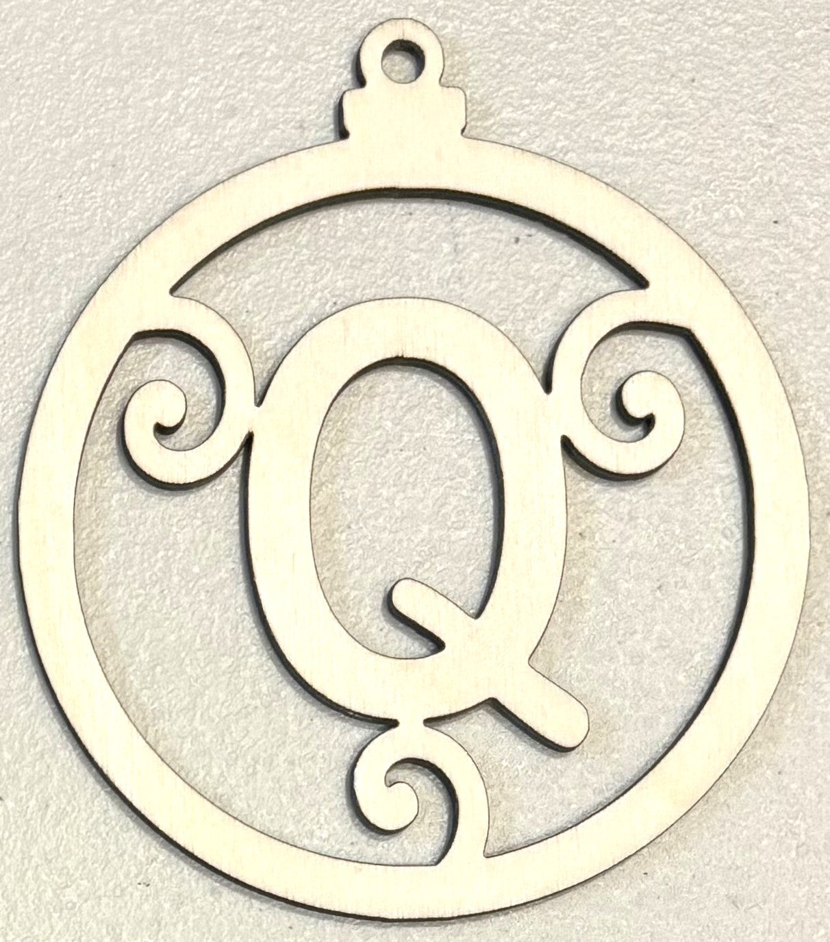 Ready to Paint Ornament - 1/8" Plywood - "Q" Ornament - S380